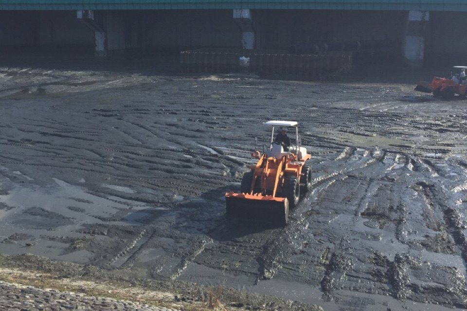 栗東トレーニング・センター構内調整池整備工事